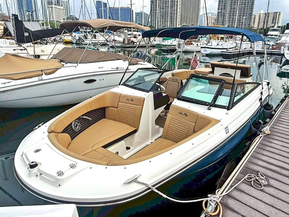 1.マハロ号に乗船