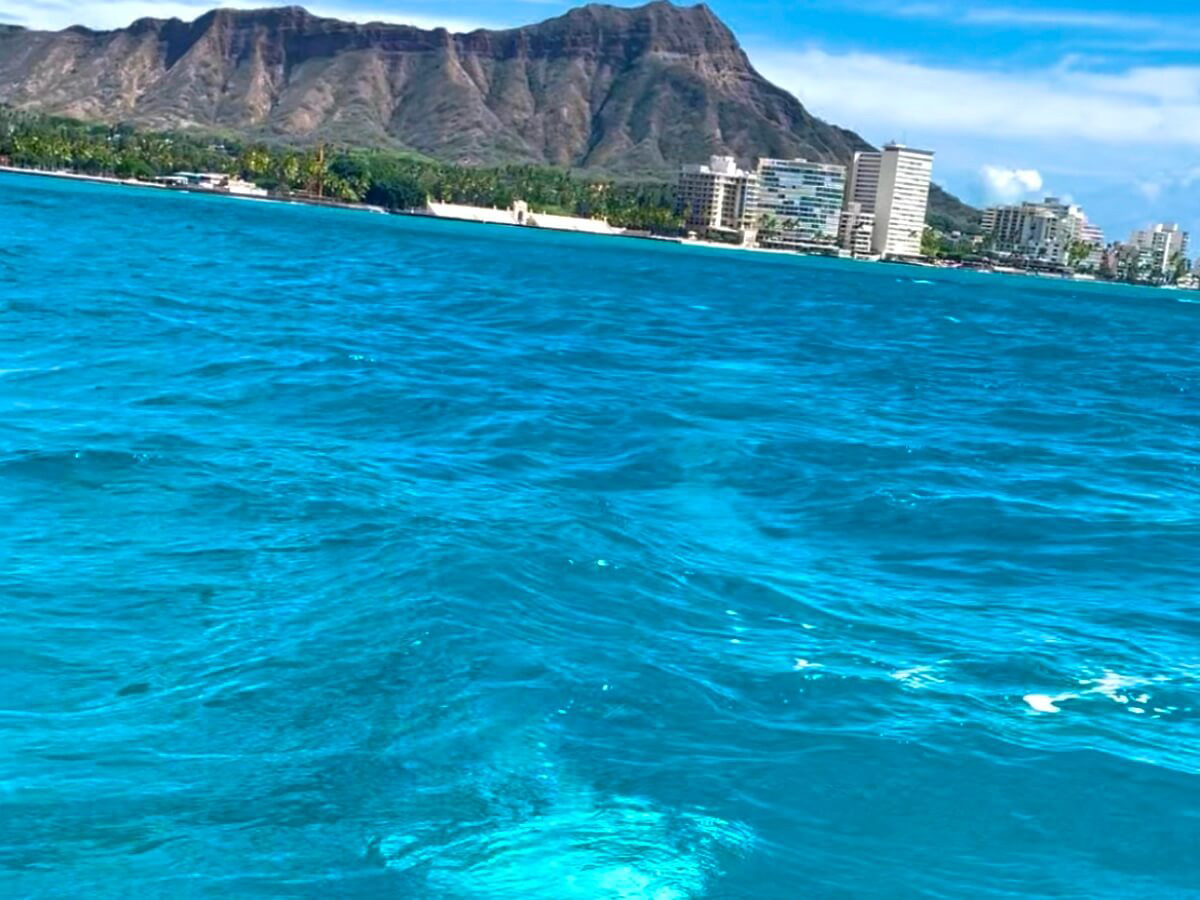 4.ダイアモンドヘッドを望む散骨