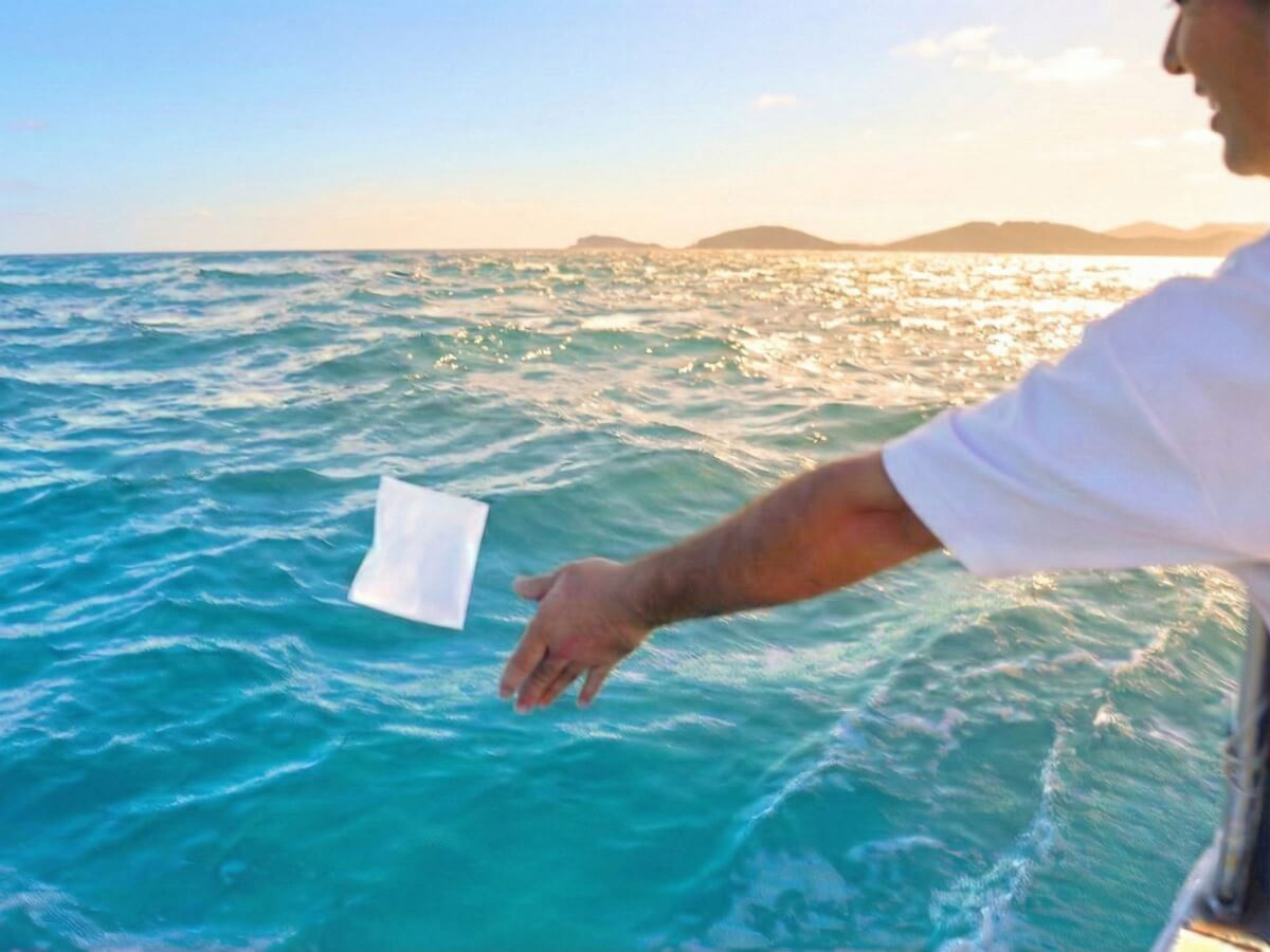 5.夕暮れ近い石垣の海へ