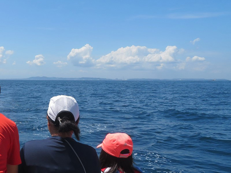 8.また訪れることを約束し帰港